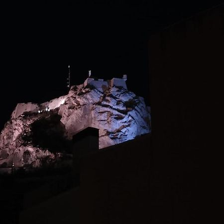 Apartament Palm Square - One Minute From The Sea! Alicante Zewnętrze zdjęcie