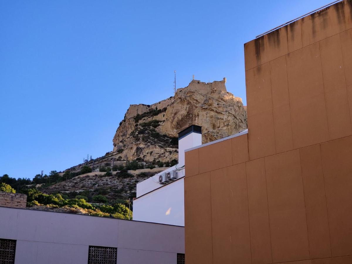 Apartament Palm Square - One Minute From The Sea! Alicante Zewnętrze zdjęcie